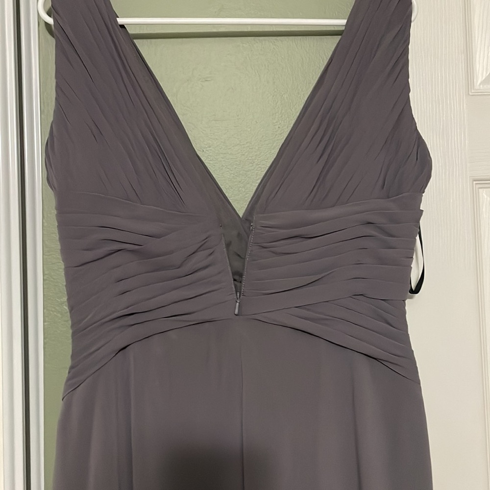 Watters & Watters Beautiful Gray Bridesmaid Dress, Size 15, Cups Sewed In - Picture 7 of 11